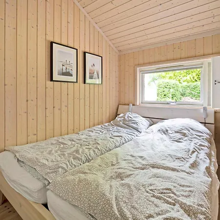 Holiday home Dronningmlle Dronningmolle